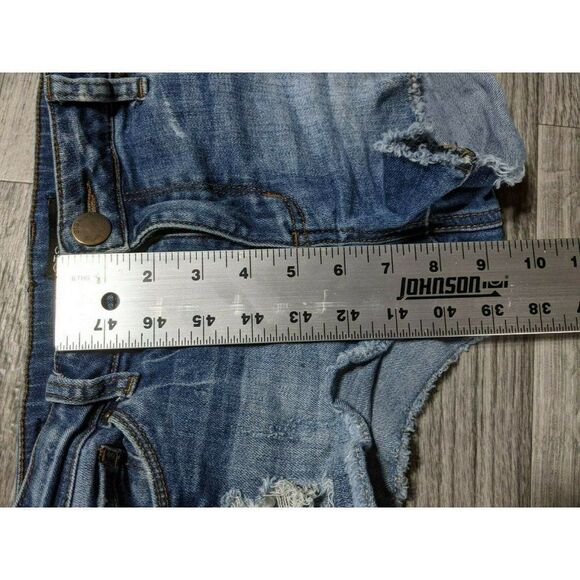 (3/$27) STS Blue Fringe Distressed Jean Shorts - Picture 10 of 11